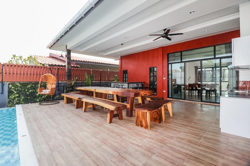 Baan Noppadol Hua Hin Loft Hotel Exterior foto